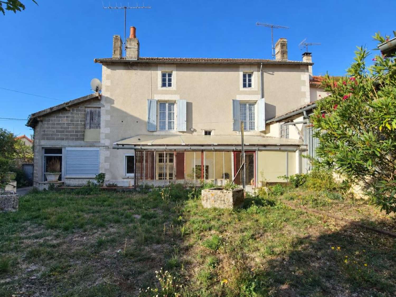 for sale village house Saint-Laurent-de-Céris Charente 2