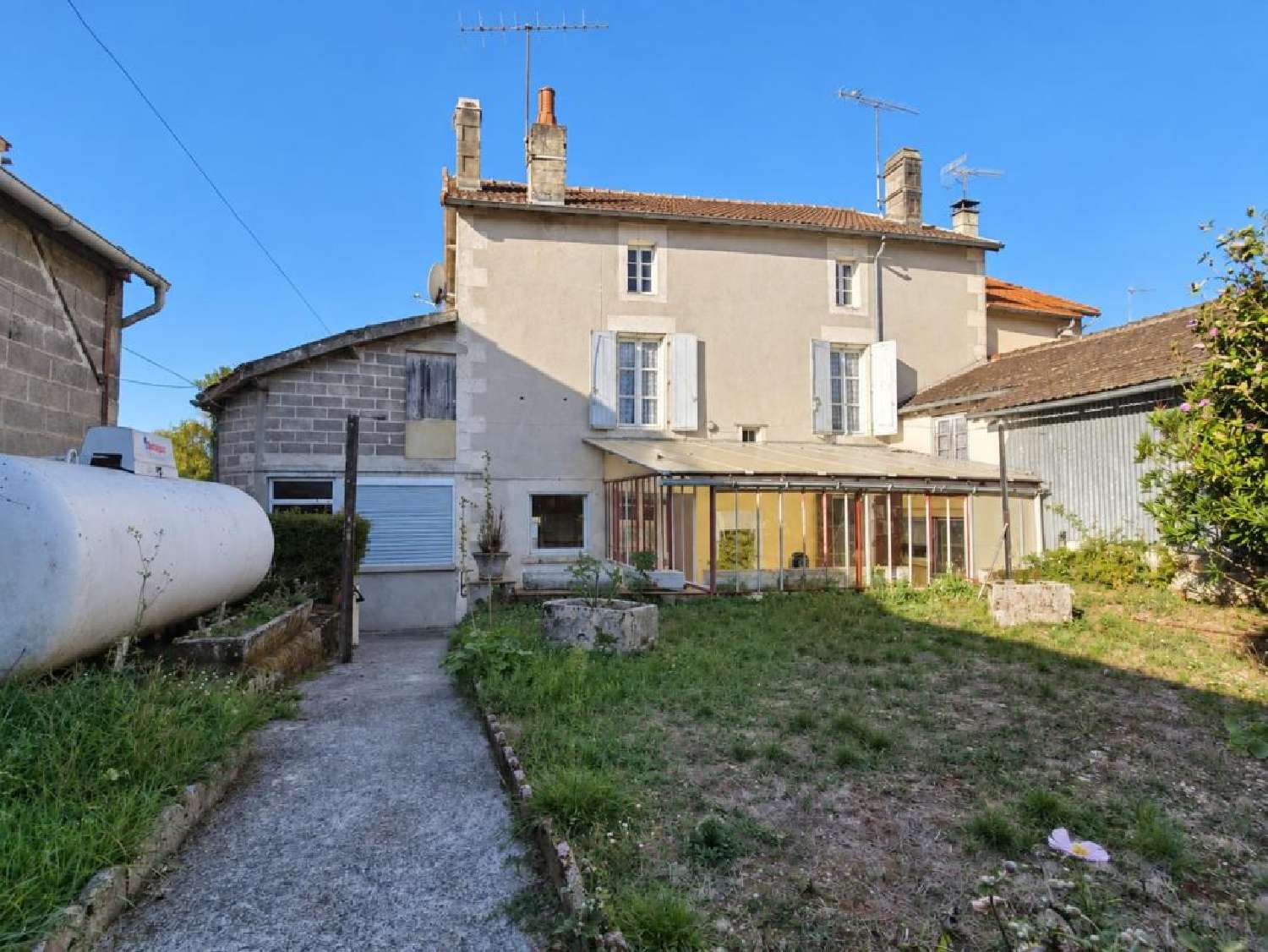 for sale village house Saint-Laurent-de-Céris Charente 3