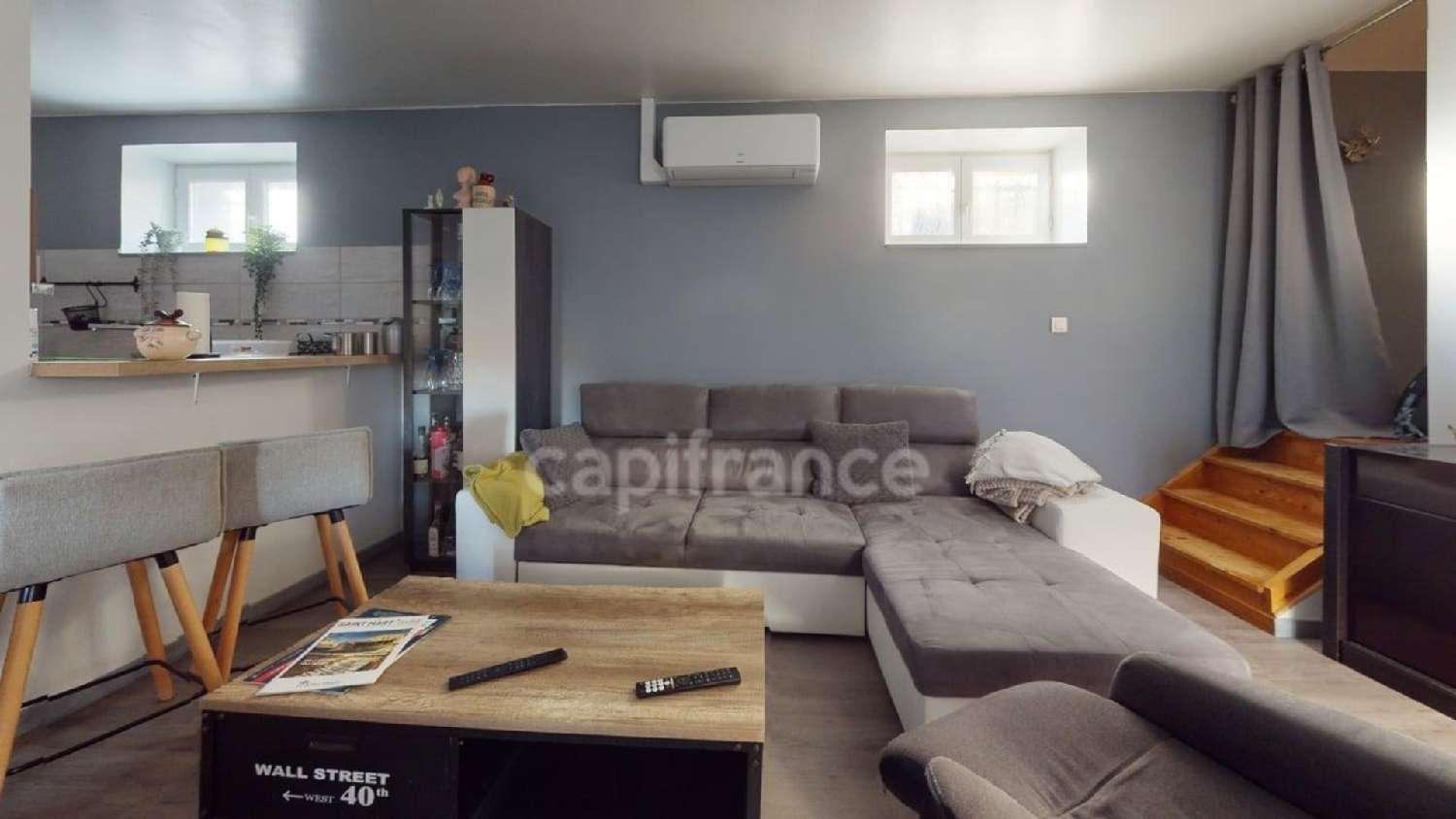 en venta casa de pueblo Saint-Martin-la-Plaine Loire 6