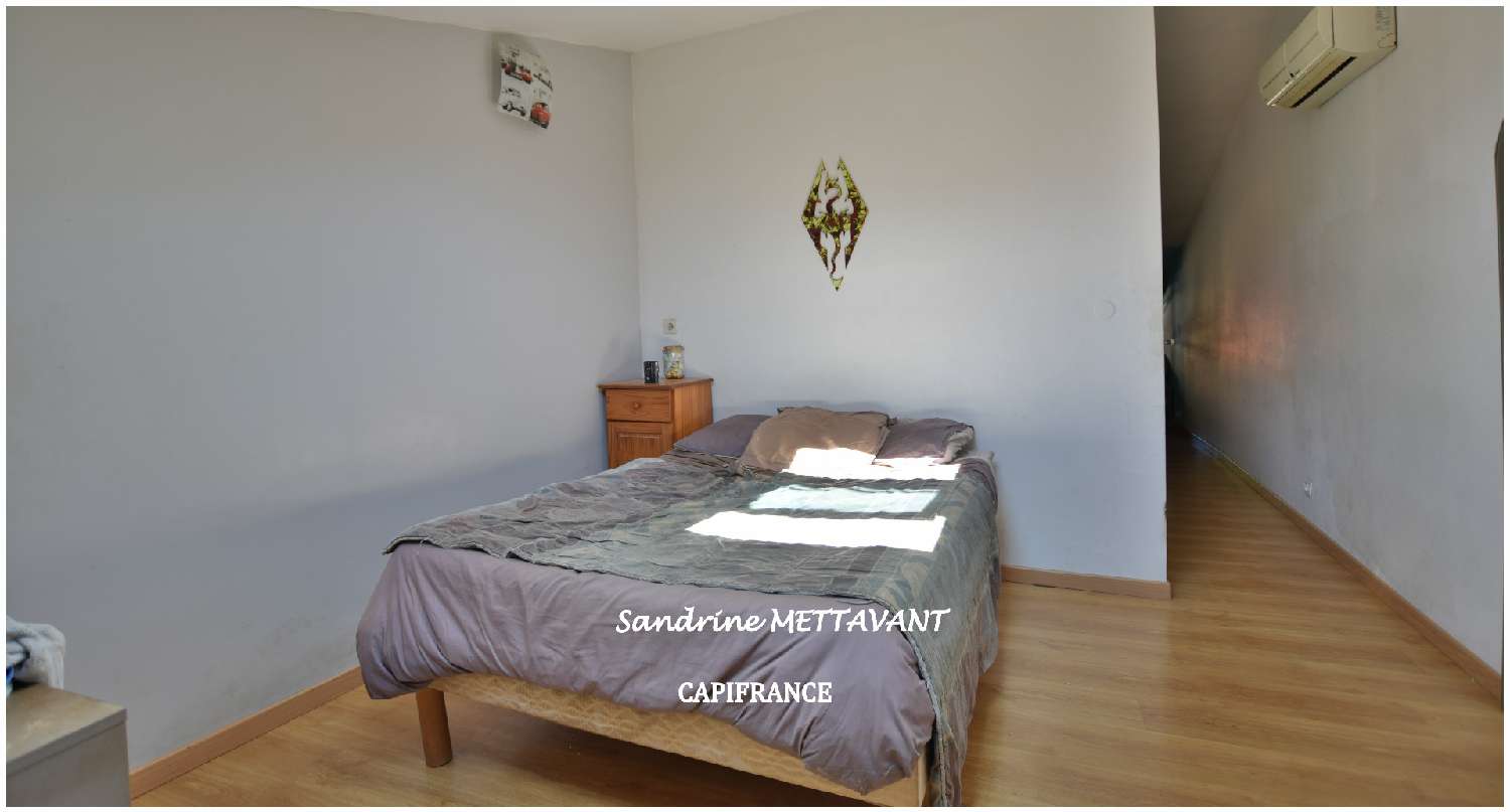 en venta casa de pueblo Saint-Thibéry Hérault 4