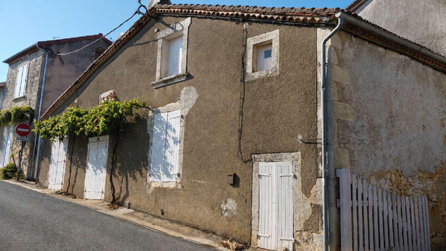 à vendre maison de village Varaignes Dordogne 2