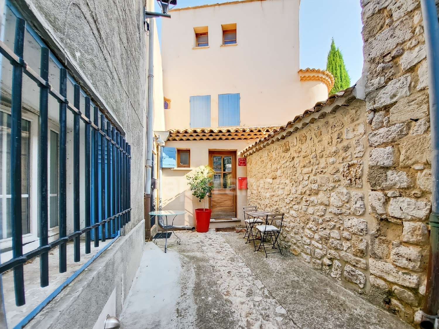 en venta casa de pueblo Ventabren Bocas del Ródano 2